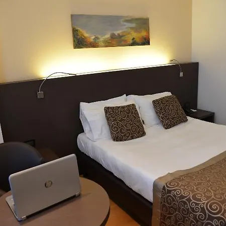 Diamante فندق 4*