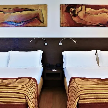 Diamante فندق أليساندريا